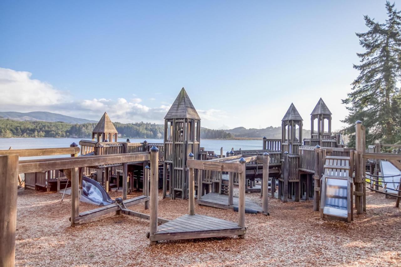 Regatta Park Lake House Lincoln City Dış mekan fotoğraf